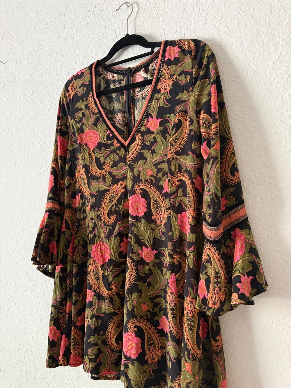 Spell Designs Etienne Floral Paisley V-Neck Tunic Mini Dress - Medium
